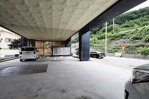 Ace Family Hotel