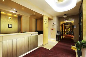 Ace Family Hotel