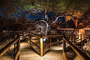 Vuyani River Lodge