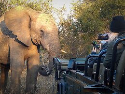 Vuyani River Lodge