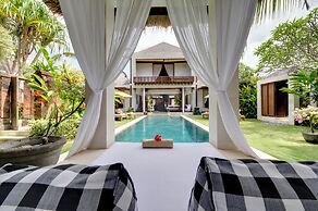 Majapahit Beach Villas by Nakula