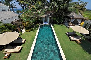 Majapahit Beach Villas by Nakula