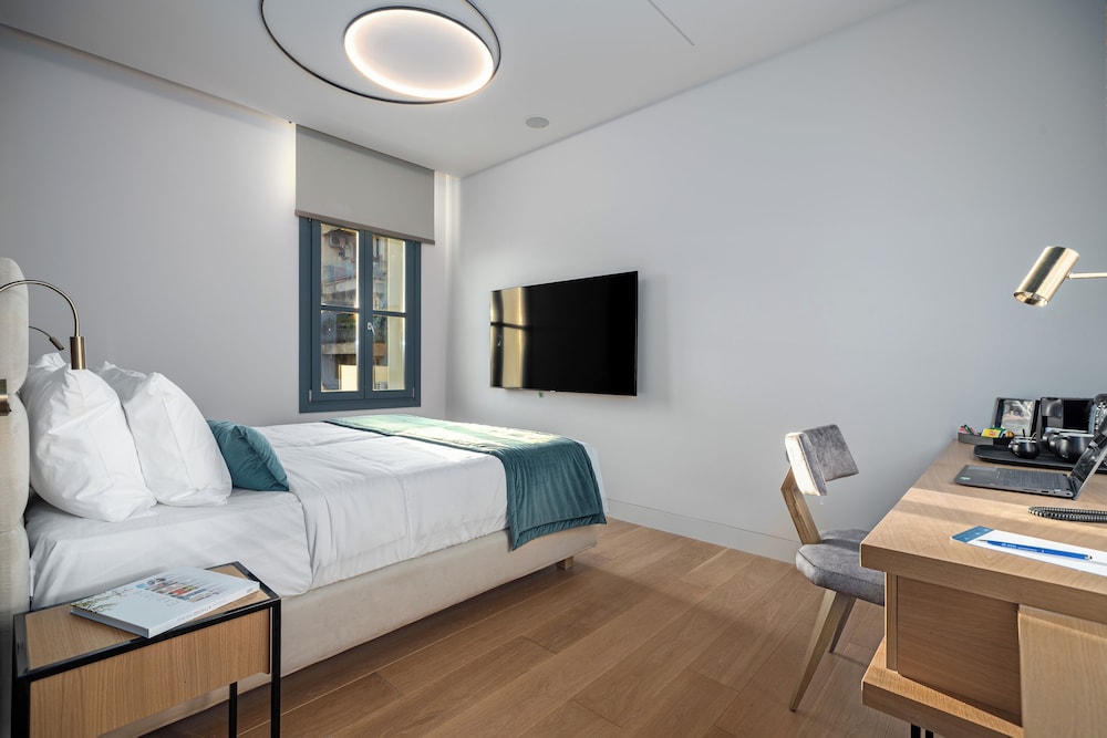 Hellenic Vibes Smart Hotel