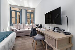 Hellenic Vibes Smart Hotel