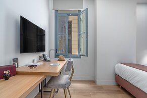 Hellenic Vibes Smart Hotel
