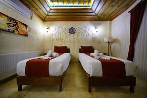 Balloon Cave Hotel
