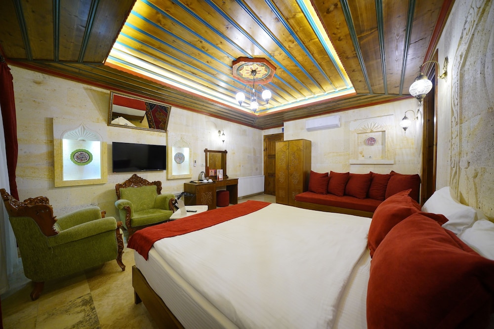 Balloon Cave Hotel