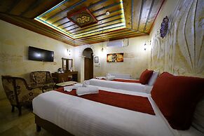 Balloon Cave Hotel