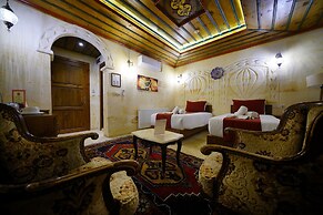 Balloon Cave Hotel