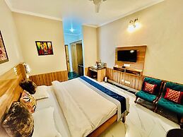 Tatva Bir Tents and Hotel