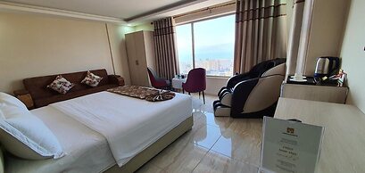 Jordan Seasons Hotel