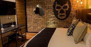 Cadillac Hotel Boutique