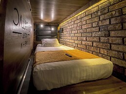 Cadillac Hotel Boutique