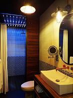 Cadillac Hotel Boutique