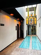 Cadillac Hotel Boutique