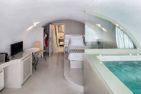 Kaleidoscope Oia Suites