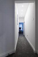 The Avenue Apartments
