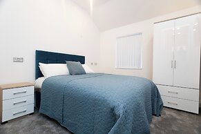The Avenue Apartments