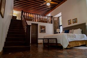 Hotel Hostal El Farol