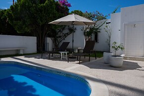 Hotel Hostal El Farol