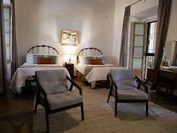 Hotel Hostal El Farol