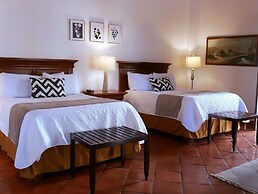 Hotel Hostal El Farol