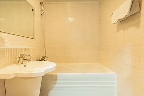 EQ Stay Hotel