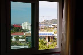 EQ Stay Hotel