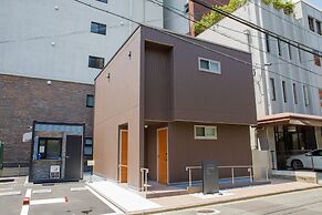 Hotel&co