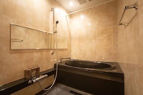 Hotel&co