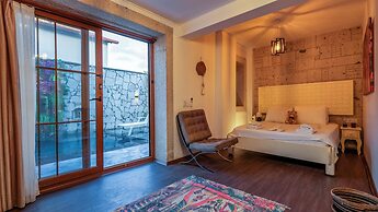 Lulu Inn Çeşme