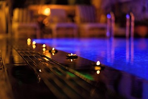 Lulu Inn Çeşme