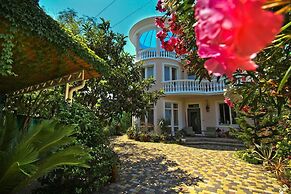 Milana Hotel