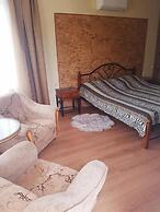 Milana Hotel