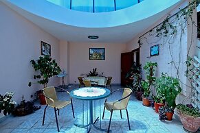 Milana Hotel