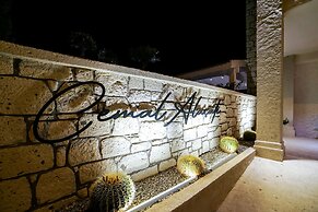 Cemal Alaçatı Hotel