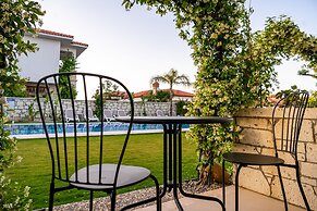 Cemal Alaçatı Hotel