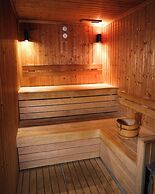 Oakridge Hotel & Spa