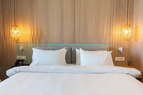 Oakridge Hotel & Spa