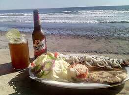 Pelicano Surf Camp