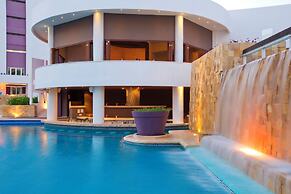 Krystal Grand Cancun All Inclusive