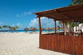 Krystal Grand Cancun All Inclusive