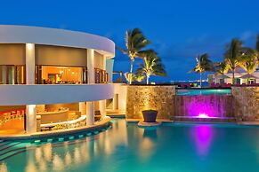 Krystal Grand Cancun All Inclusive