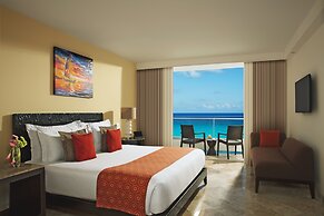 Krystal Grand Cancun All Inclusive