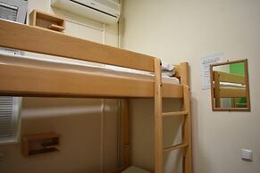 Oriental Pearl Hostel