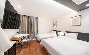 Brown Dot Hotel Busan Sajik Stadium