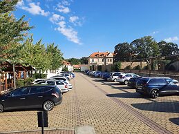 Hotel Čertousy