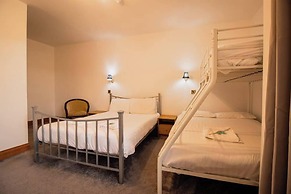 Ben Mhor Hotel