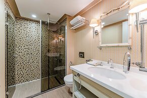 RuinAdalia Hotel