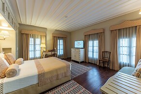 RuinAdalia Hotel